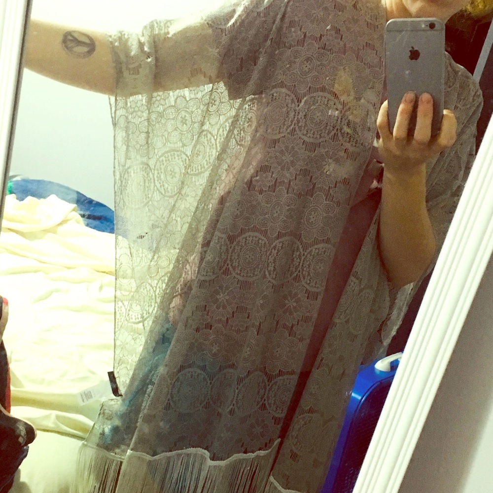 Maurice’s lace fringe Shaw cover
